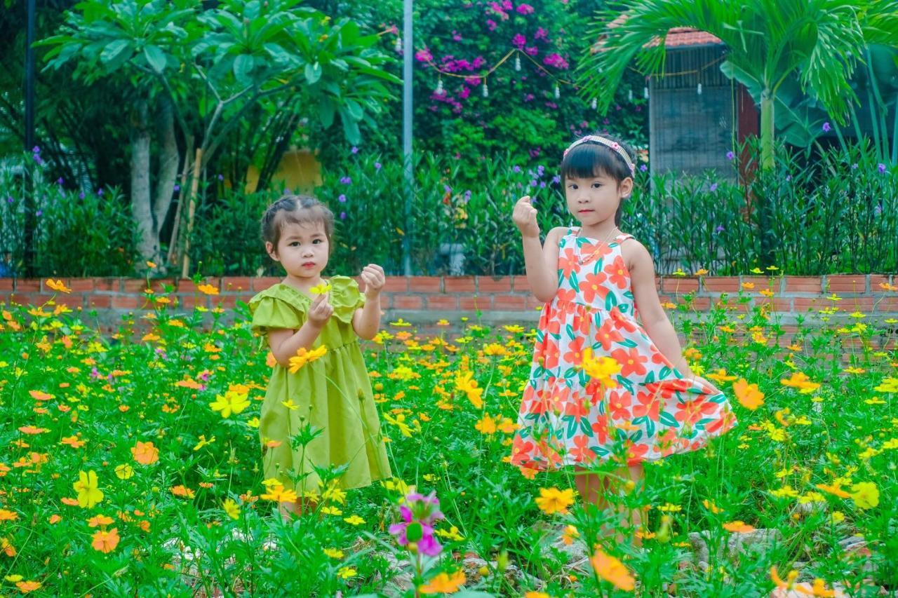 Ninh Binh Mountain Side Homestay & Cafe ภายนอก รูปภาพ