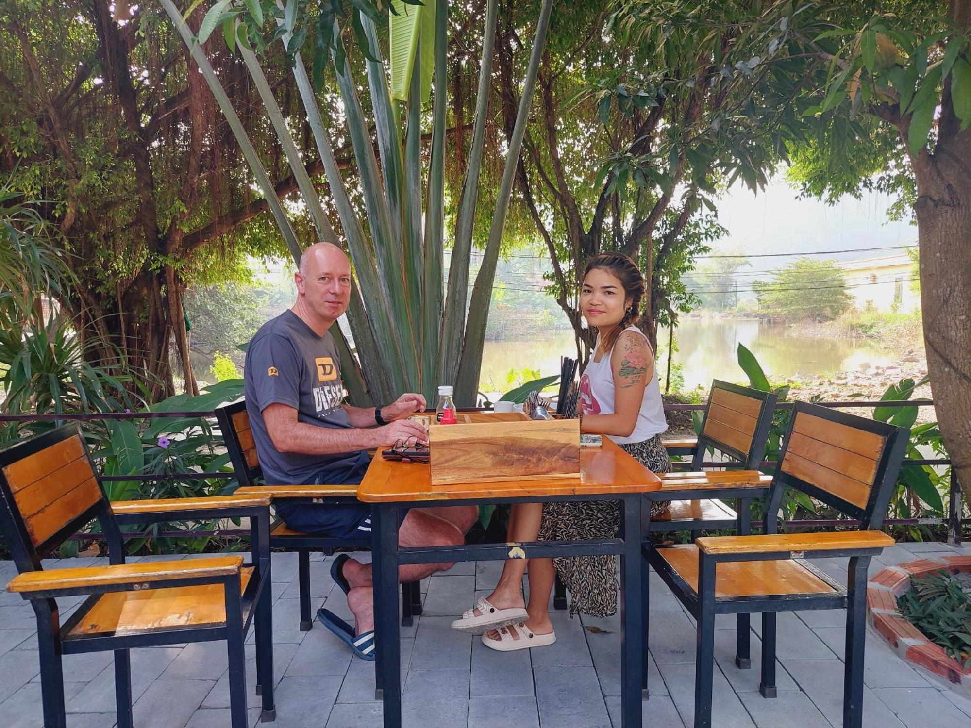Ninh Binh Mountain Side Homestay & Cafe ภายนอก รูปภาพ